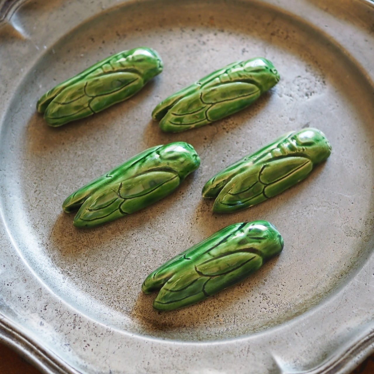 【5個組】幸福を呼ぶ南仏の陶製セミ 箸置きなどに