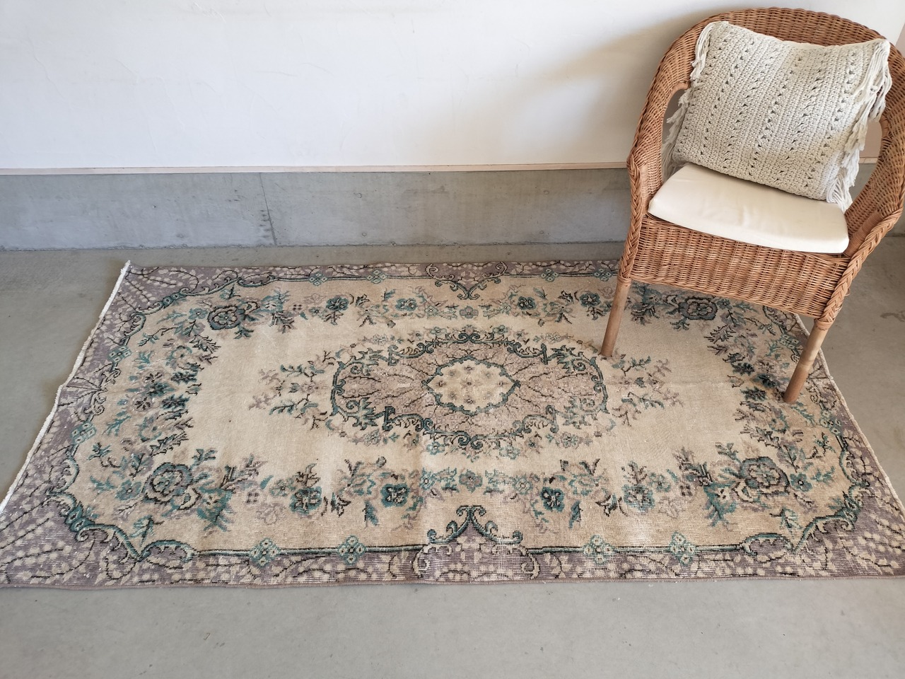 Turkish rug No.712