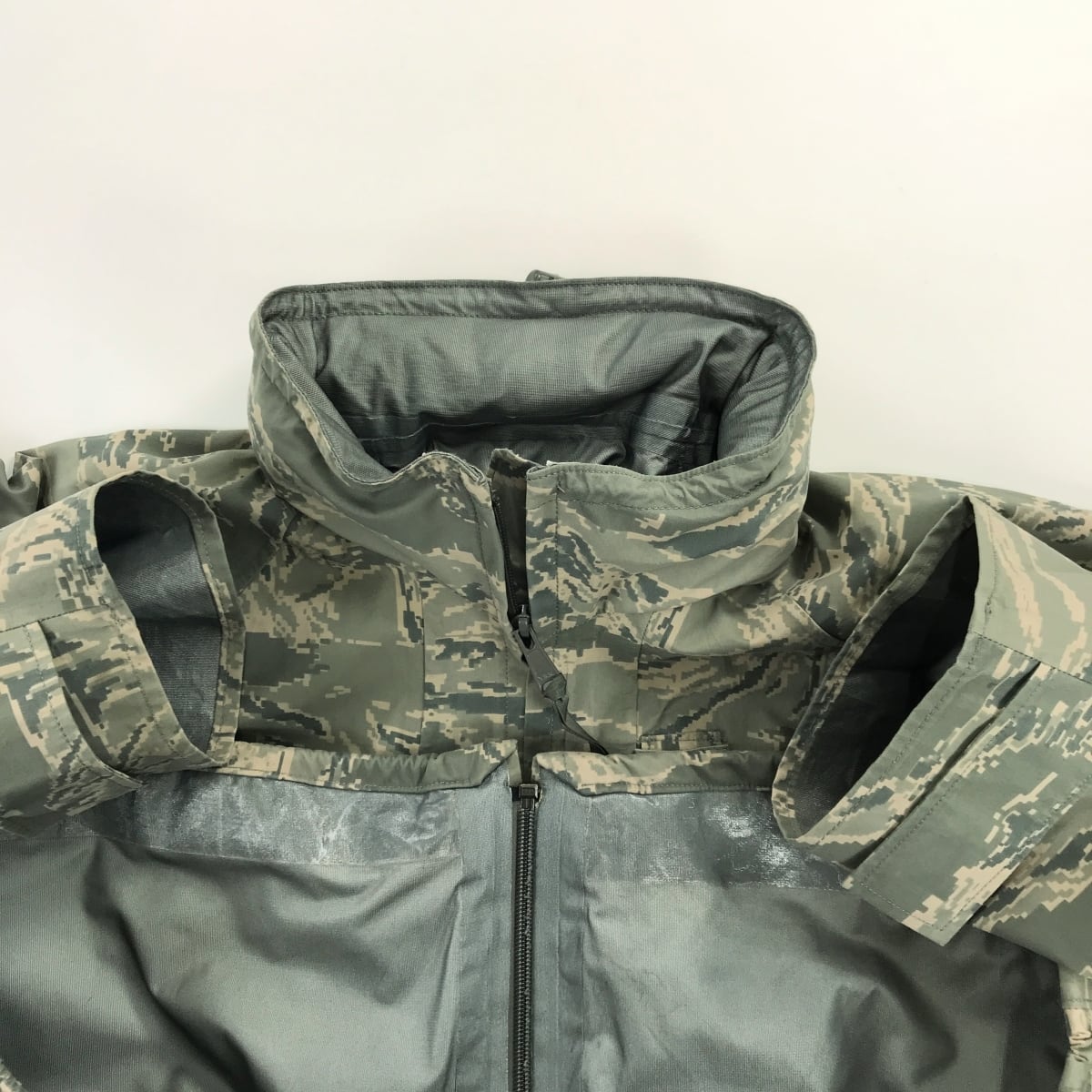 U.S.AIR FORCE 米軍 ABU APECS GENⅢ LEVEL6 PARKA，GORE-TEX 表記なし
