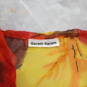 【ベリーダンス衣装】レッド Garam garam チョリ トップス 赤 オレンジ 黄色 フリル リボン レース生地 華やか 鮮やか 明るい