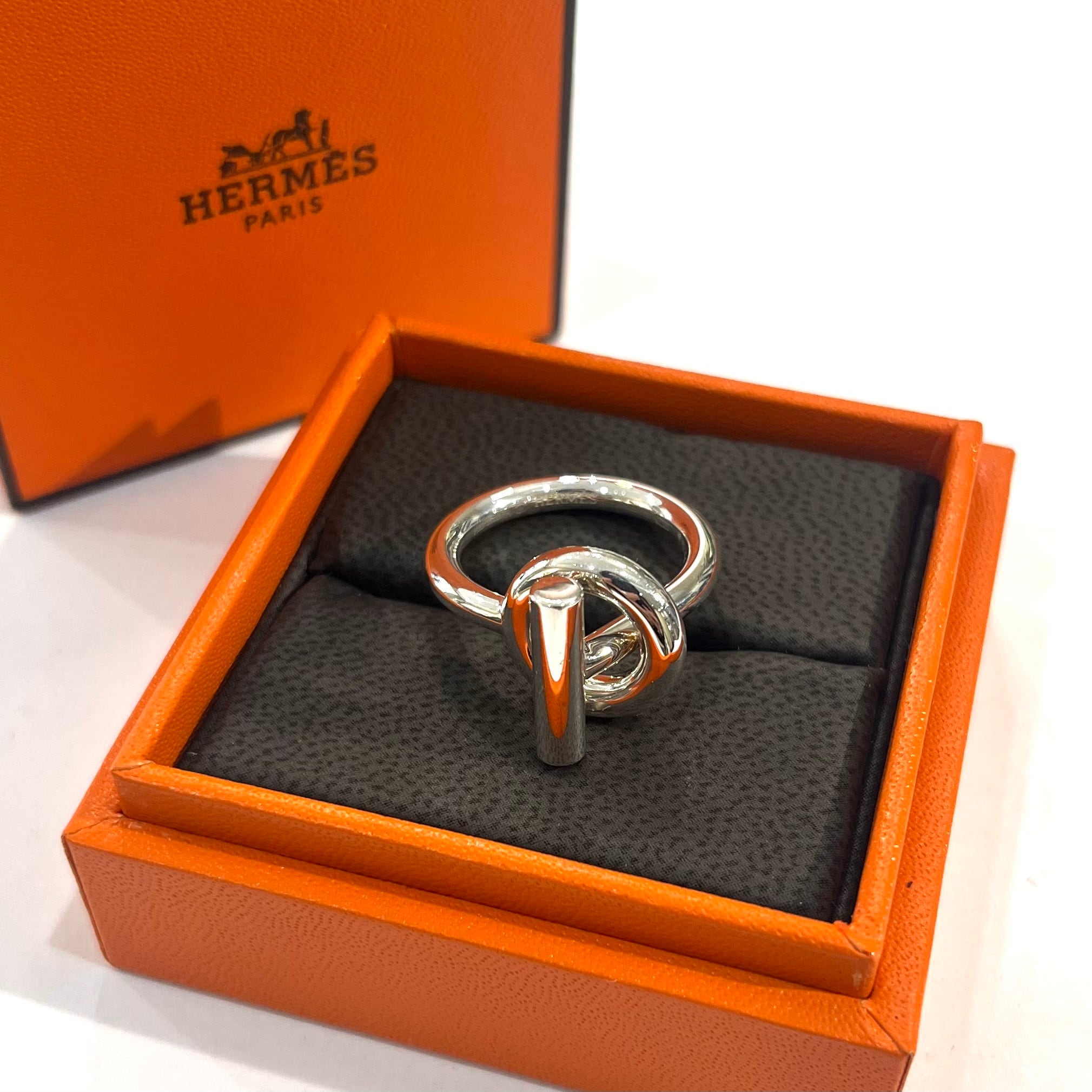 気に入って頂いた方どうぞ！ エルメスアンティーク指輪 希少サイズ【HERMES】【18号58】2642 エルメスEchappeeスターリング
