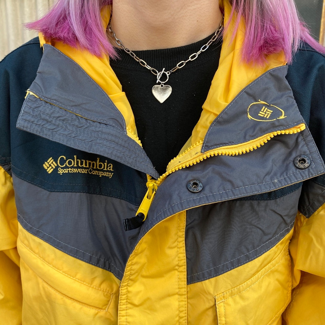 90年代 Columbia コロンビア マウンテンパーカー フーディー メンズL 