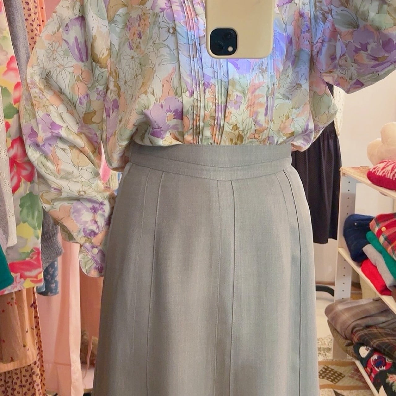 leaf pale green seems flare skirt