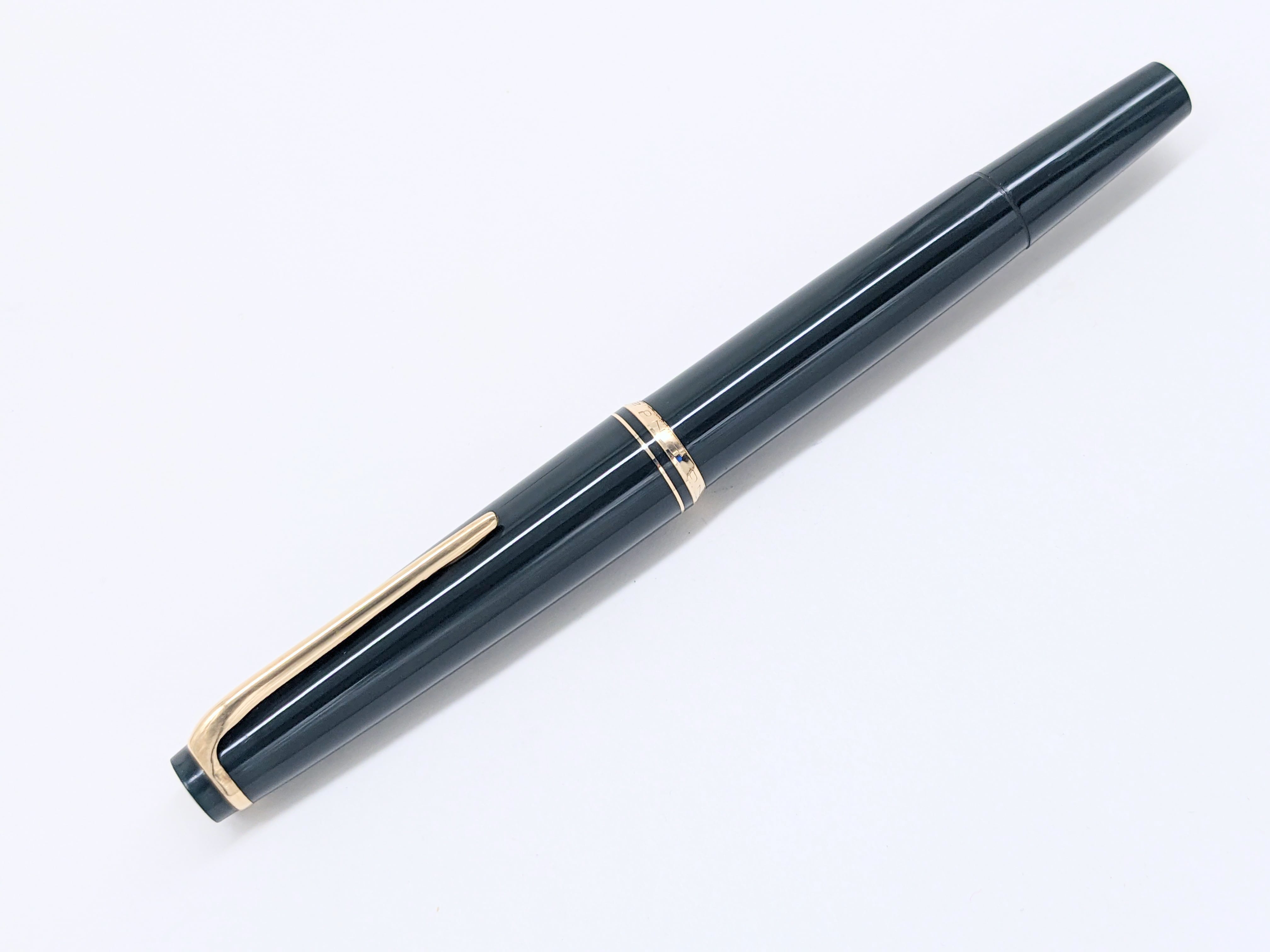 60s モンブラン No 22 緑 MONTBLANC No 22 （中字） 14K 03536