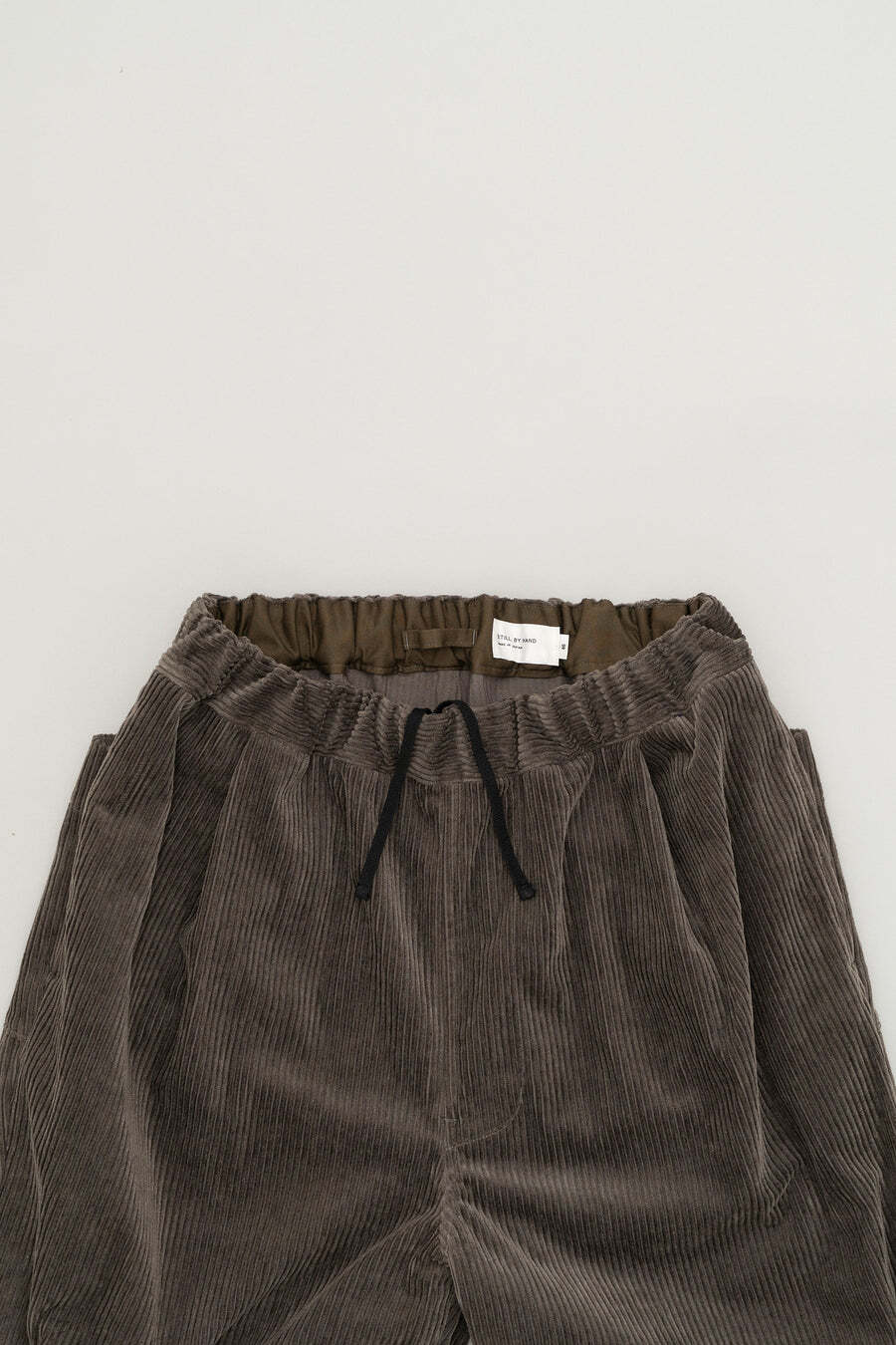 STILL BY HAND / コーデュロイイージーパンツ