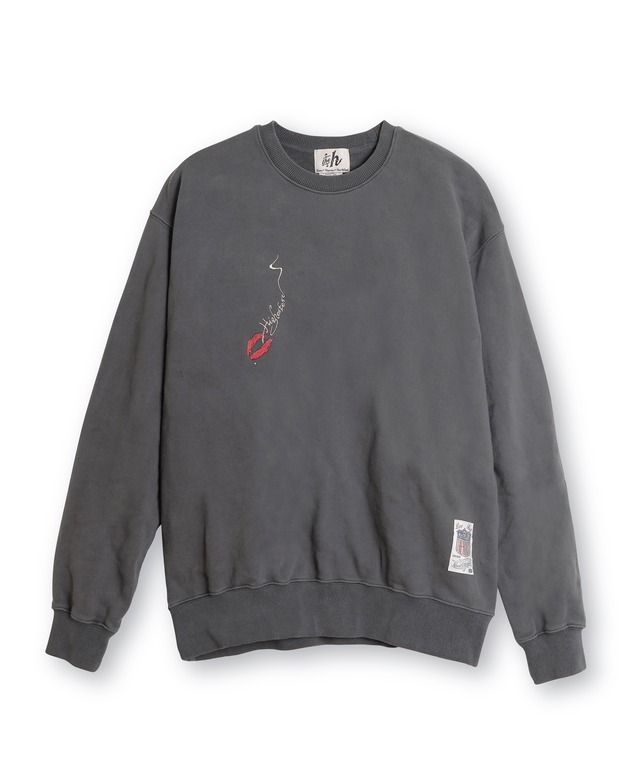Lip & Smoke 【裏毛スウェット】