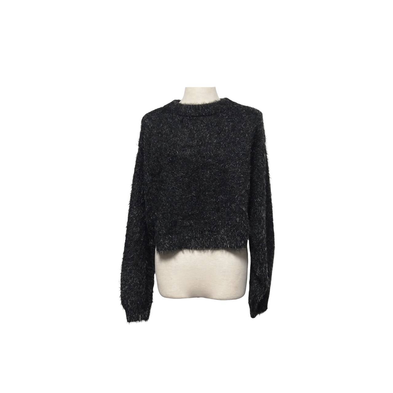 ru-232601 cropped (black)