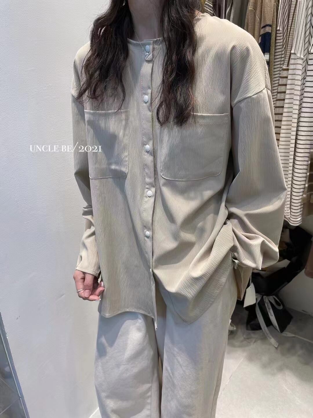 ノーカラーブラウス　AJ2205-756