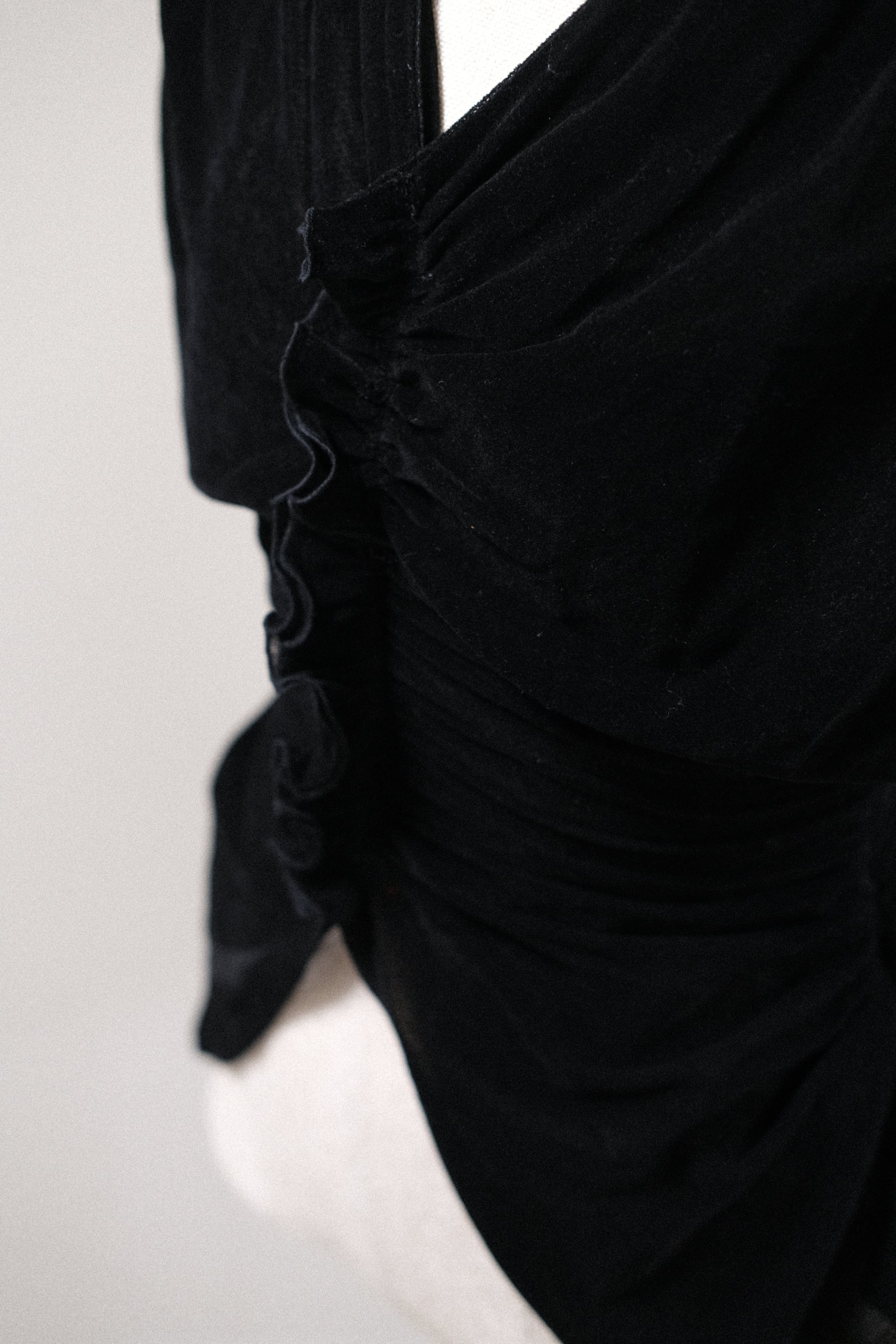 トップス FETICO ROSE VELVET TULLE SHIRRING TOP FETICO(フェティコ)のVELVET TULLE SHIRRING TOPの通販｜PALETTE art
