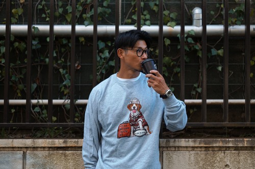 LET’S PLAY RUGBY トレーナー　GRAY