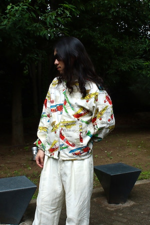 1960’s all over printed jacket . size large .