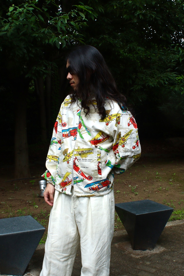 1960’s all over printed jacket . size large .