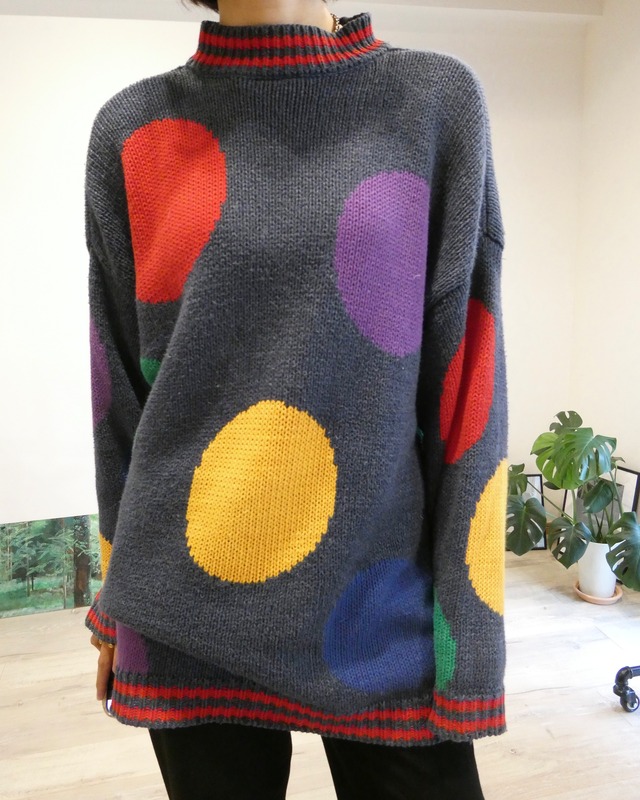 DOT SWEATER