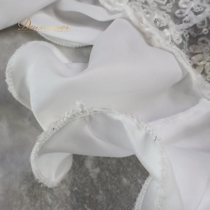 ベリーダンス オリエンタル 衣装 上下セット ホワイト系 白 シルバー