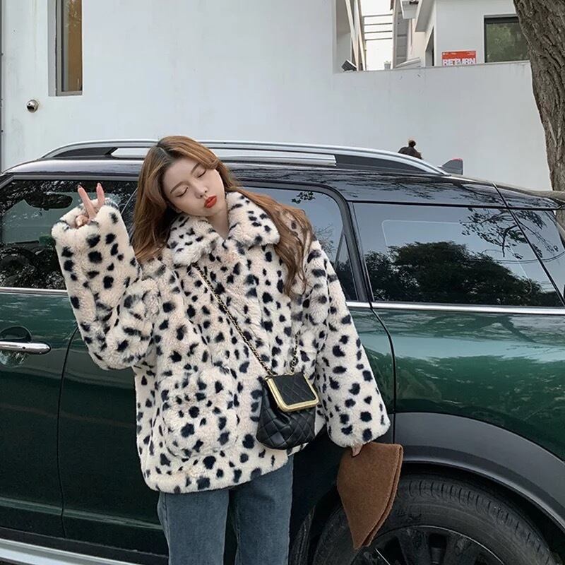 Adult】ダルメシアンファーコート | Happy Lilac