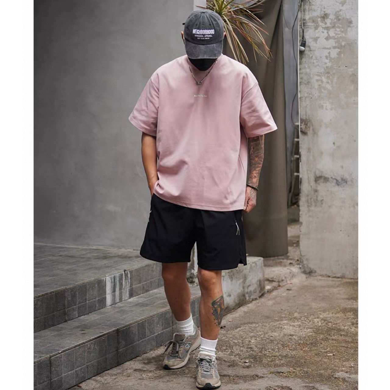 Minimal script logo tee 1460 - 13