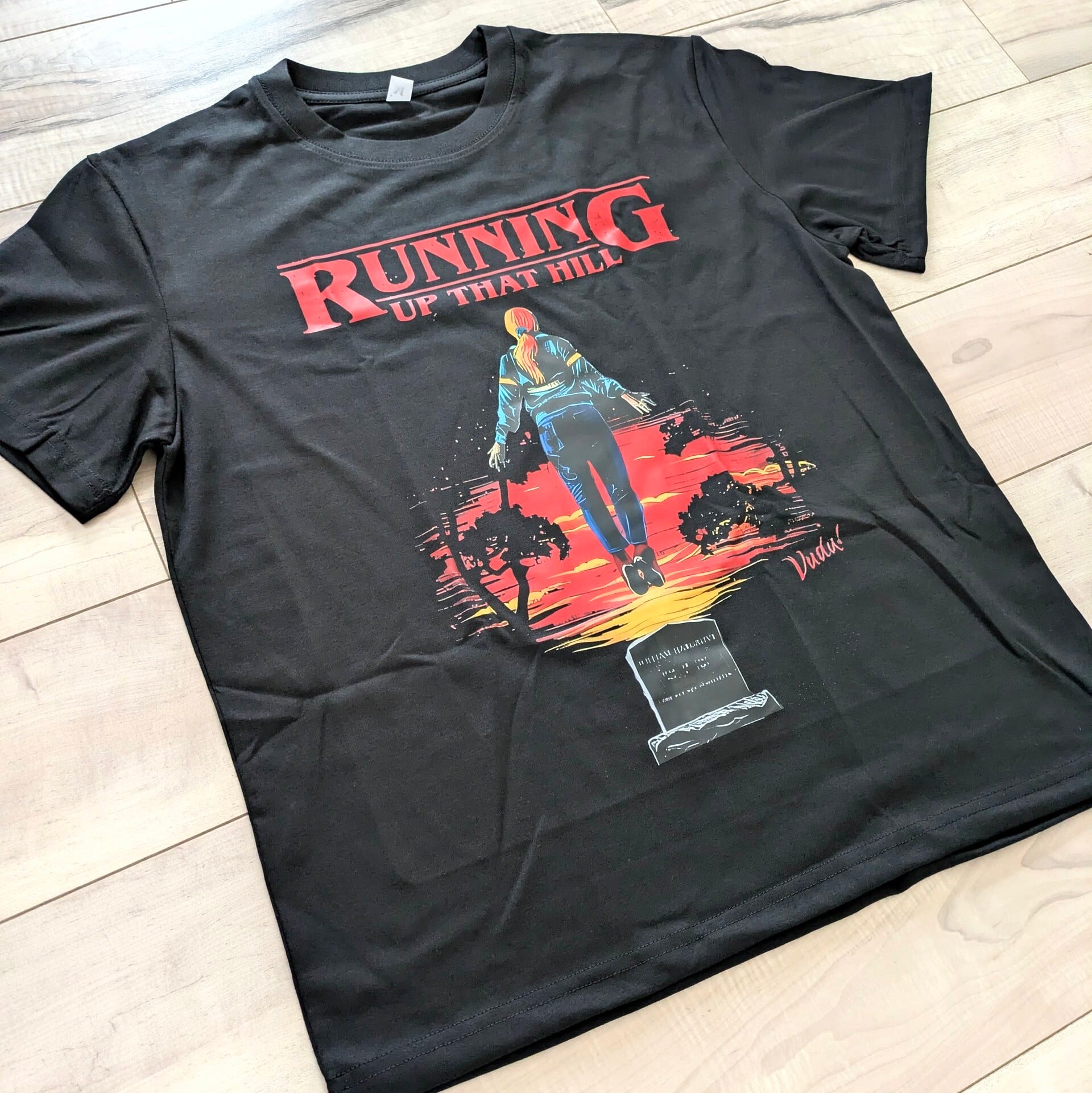 【 Stranger Things / ストレンジャーシングス  】マックス・メイフィールド / Tシャツ〚アメリカン雑貨 アメトイ〛