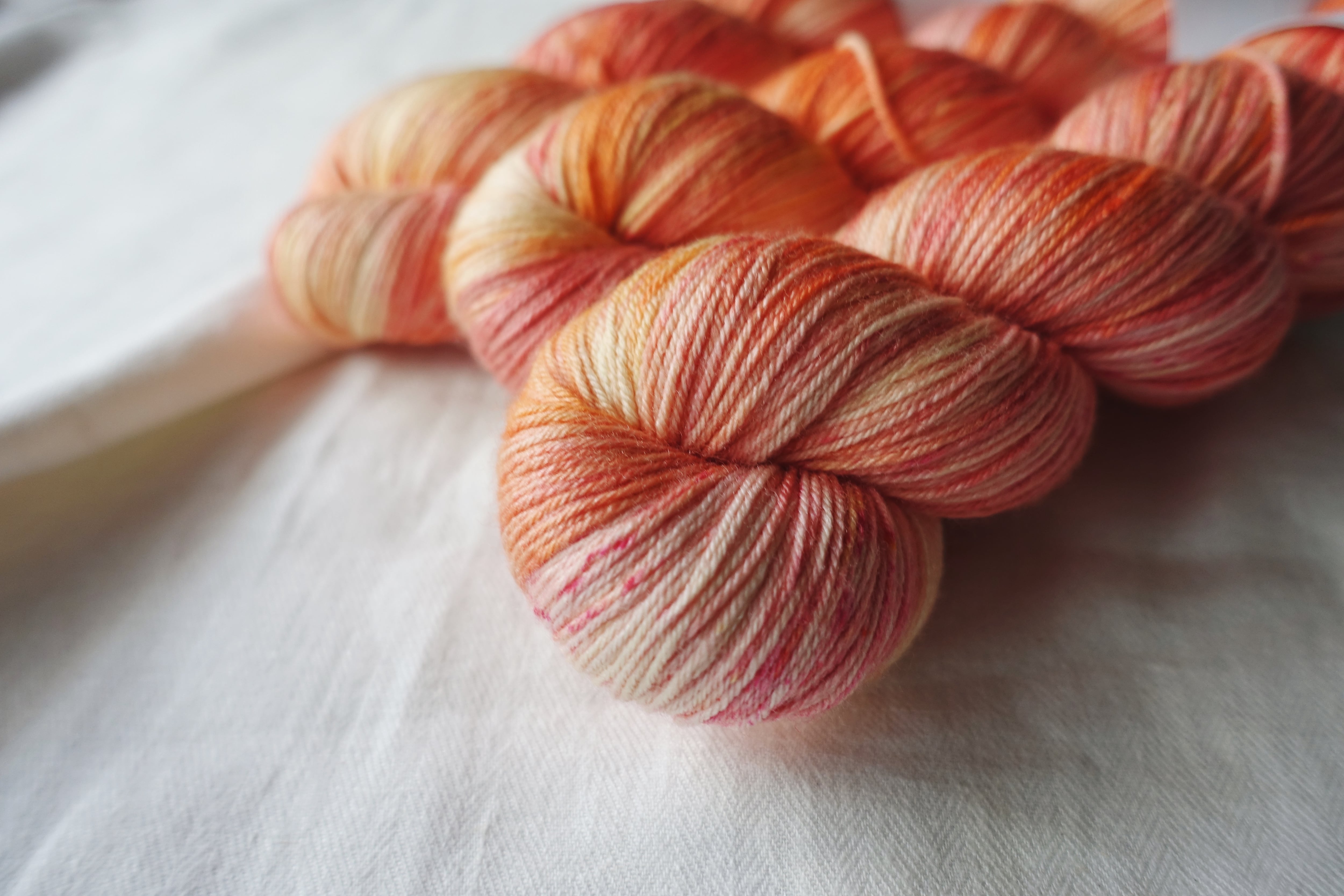 手染め糸]Premium Silk+Wool Sock_Framingo | 手染め毛糸のYaoskep Yarn