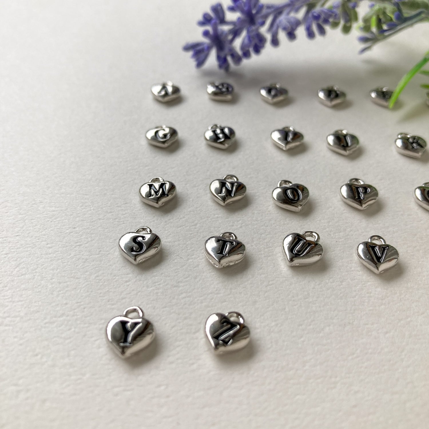 ミニハートアルファベットチャーム（シルバー） | Dua-アクセサリー