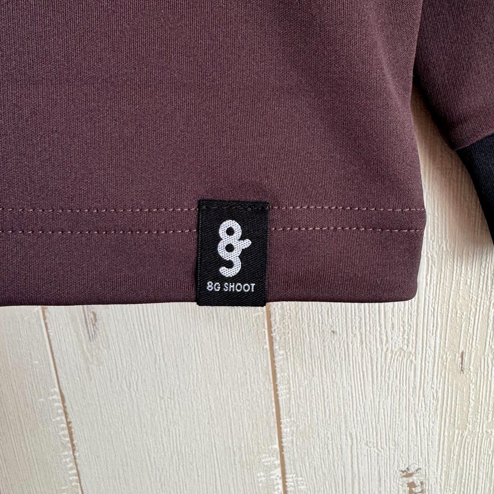 新品　8gshoot LOGO PRINT MOCK NECK L/S TEE LOGO PRINT MOCK NECK L/S TEE -BROWN / BLACK- | 8G SHOOT WEBSTORE