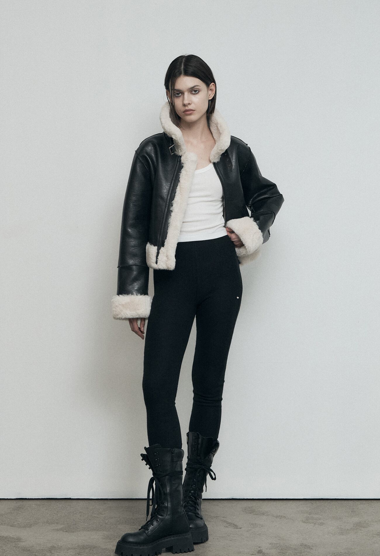 bohemian seoulクリンクルド レザー ファー ム–トンジャケット BOHEMIAN SEOUL] SLIM FIT SHEARLING JACKET, BLACK 正規品 韓国