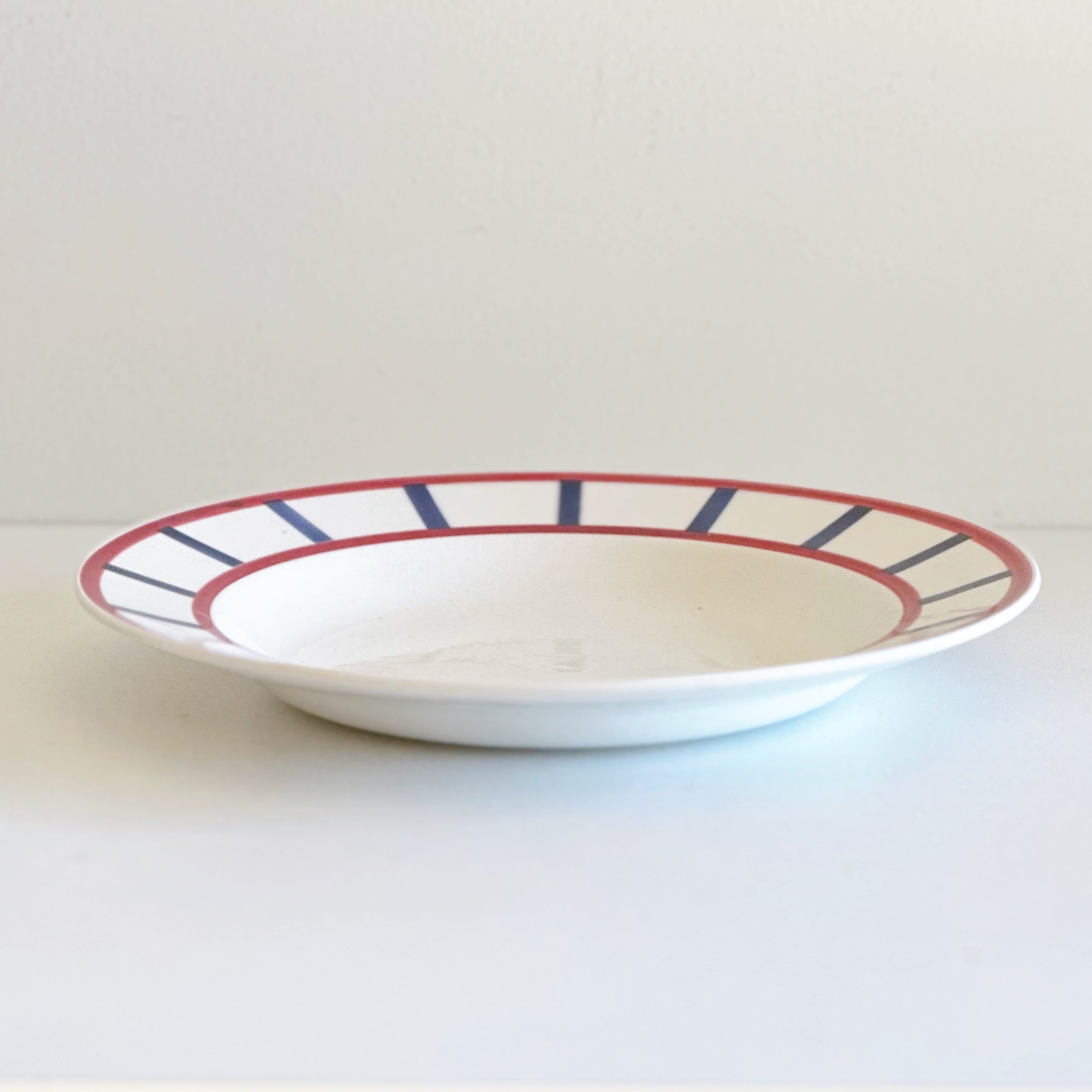 Creil et Montereau クレイユ・モントロー Béarn バスクモチーフ 中深