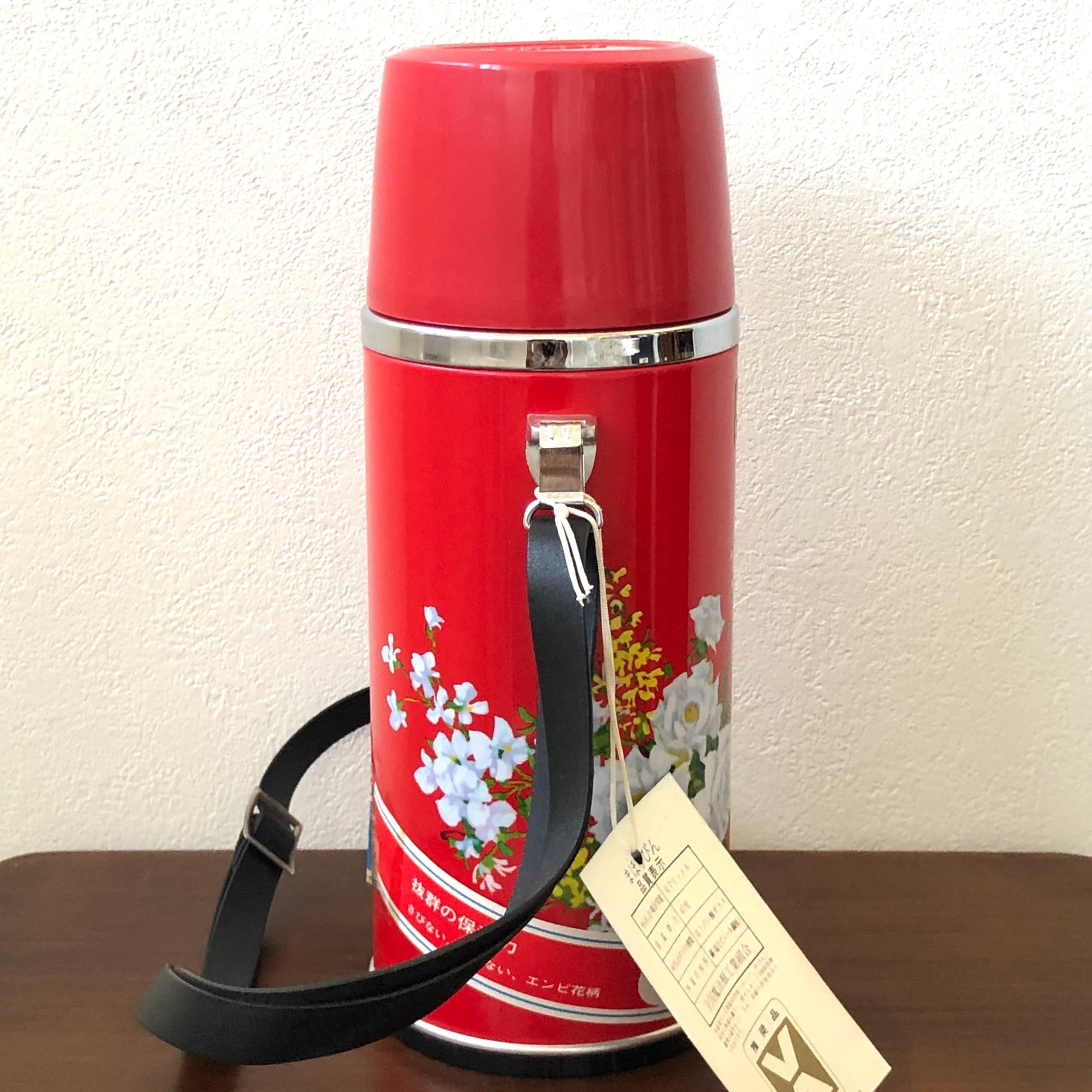 タイガー花柄の赤い水筒 | コルビジェ