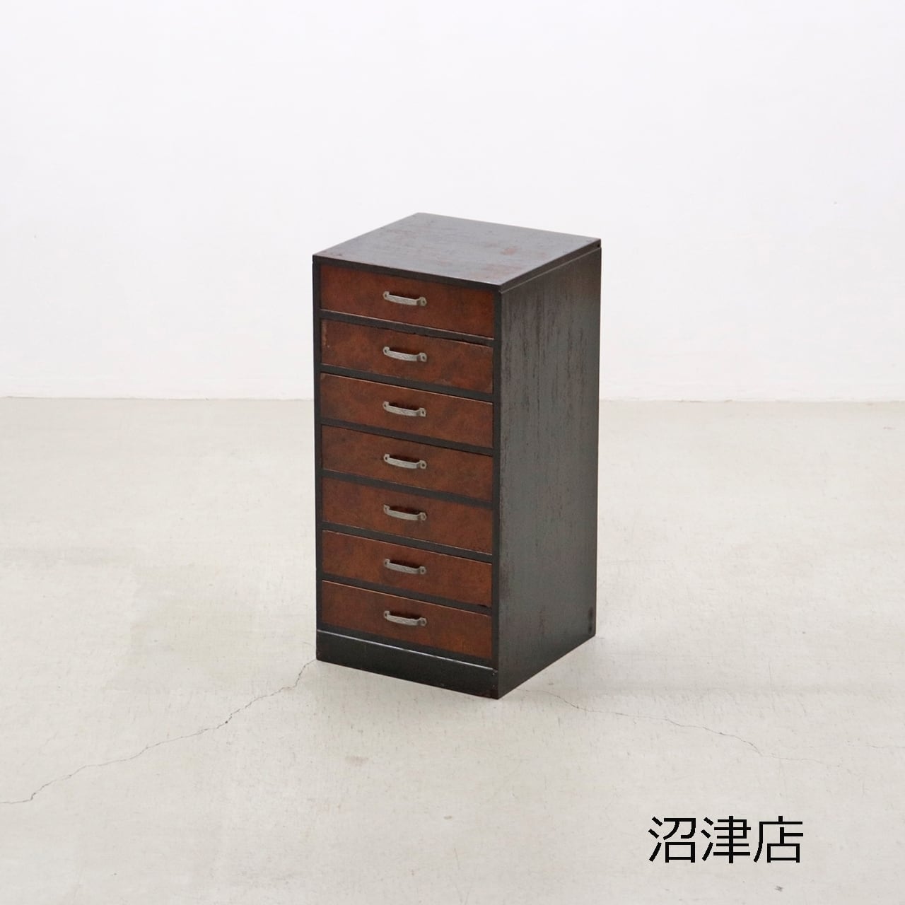 【沼津店】 レトロ 7杯 無垢材 小引き出し 収納 抽斗 小物入れ オーク ヴィンテージ D OET07022