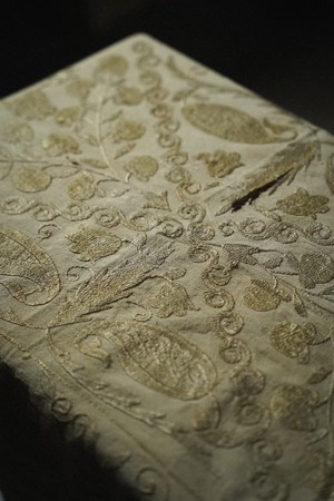 645-Vintage Suzani embroidary