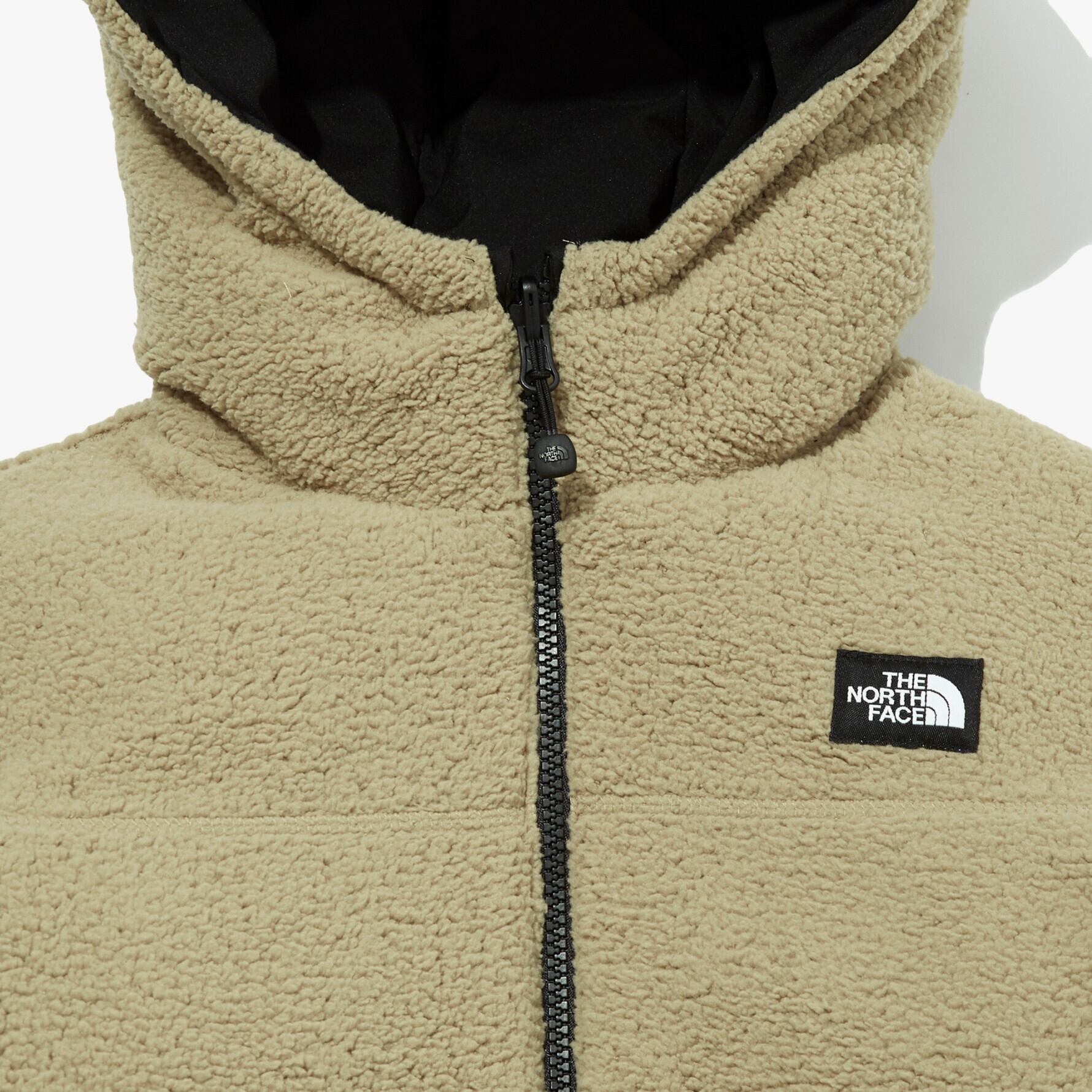 THE NORTH　FACE　KIDS 　リバーシブルダウンジャケット　130㎝　5037