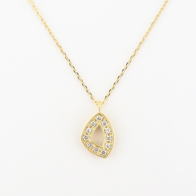 Pebble triangle necklace