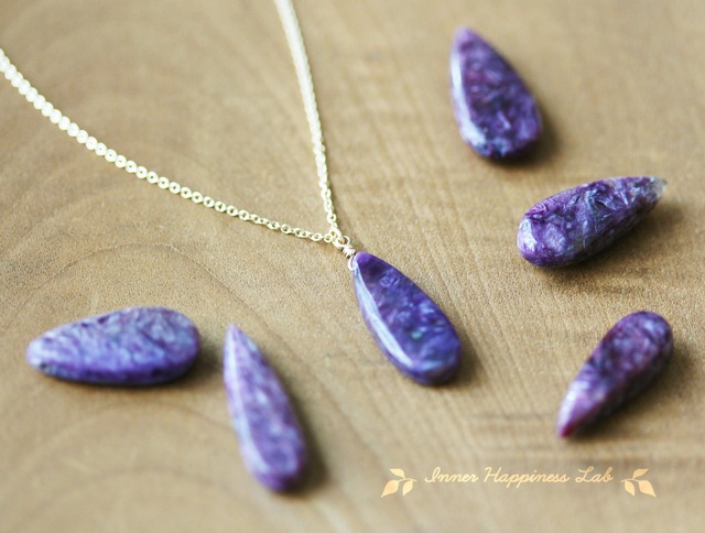 チャロアイトペンダントトップQ7 ちまう 