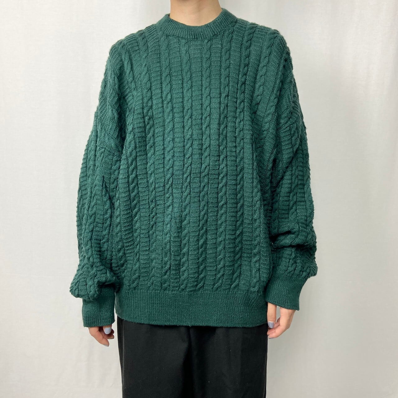 トルコ製 ユーロ CAGDAS TRIKO ケーブルニット アクリルニットセーター