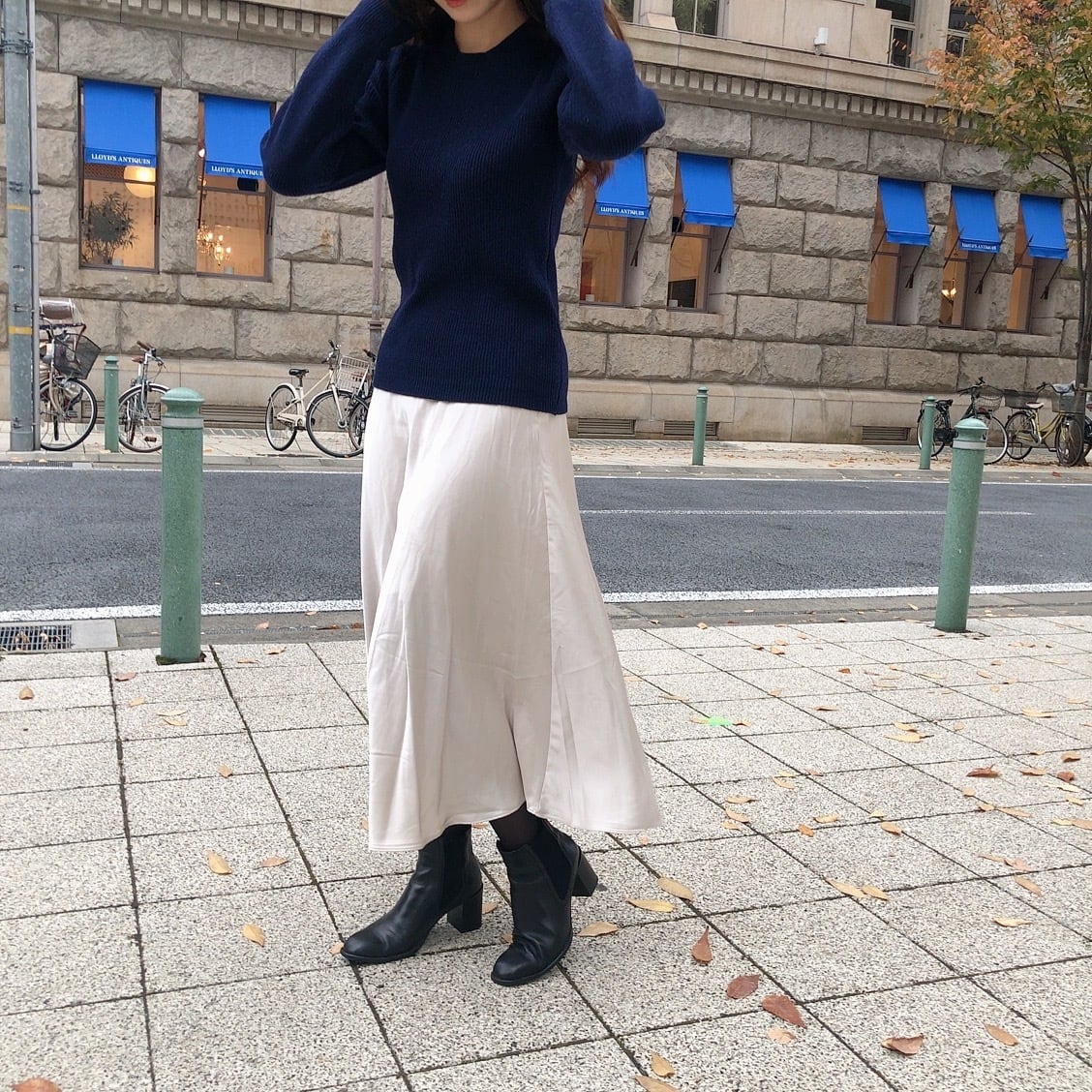 satin flare skirt (12月下旬頃発送予定)