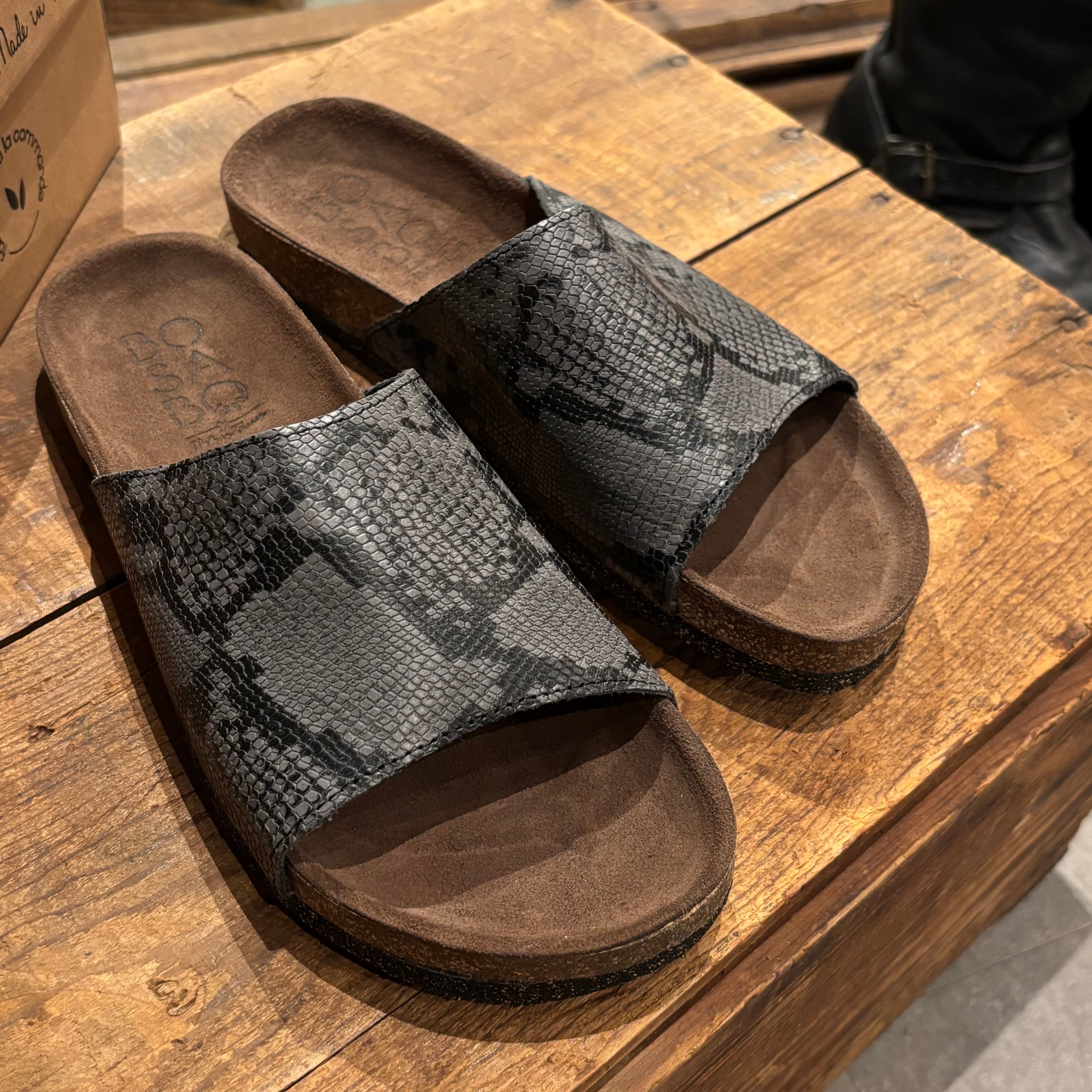 BOSABO / LILIAN PYTHON - Made in France （ボサボ レザー サンダル