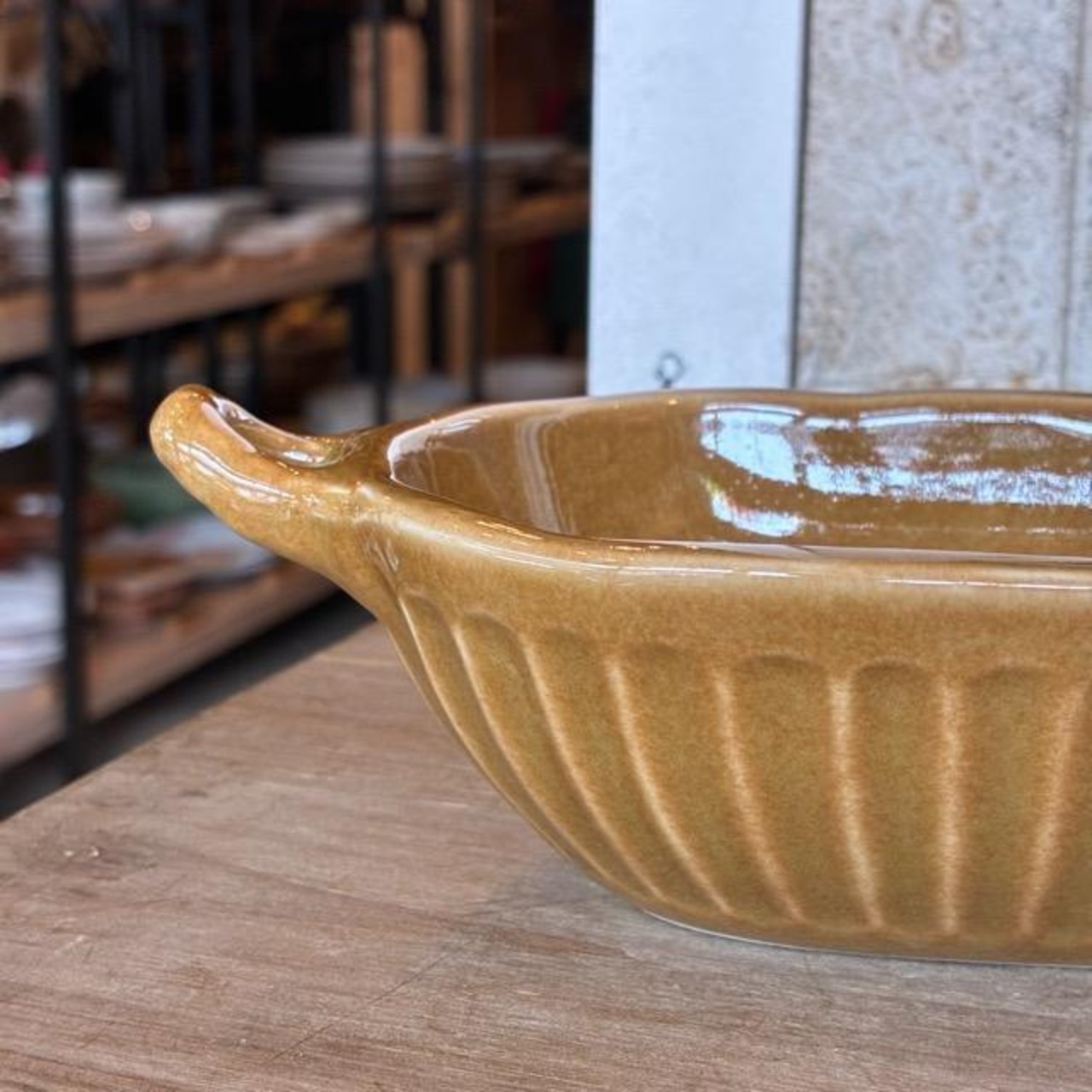 Thailand Gem Round gratin dish Oval 240ml　タイ　ジェム　オーバルグラタン皿　全3色　レッド　イエロー　オーブン可　電子レンジ可　食洗機可　耐熱皿　　