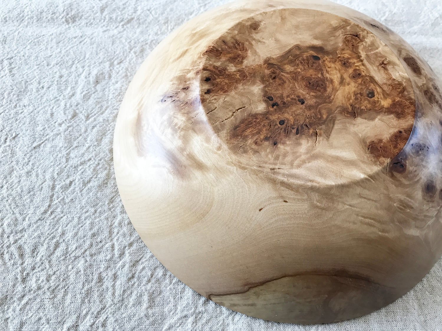 岳樺瘤 中鉢 | 工房 十勝の木のうつわ web shop