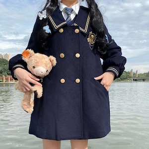 ゴスロリ♡全2カラー バッジ付きセーラー襟コート jya29★ ゴスロリ♡全2カラー バッジ付きセーラー襟コート jya29★