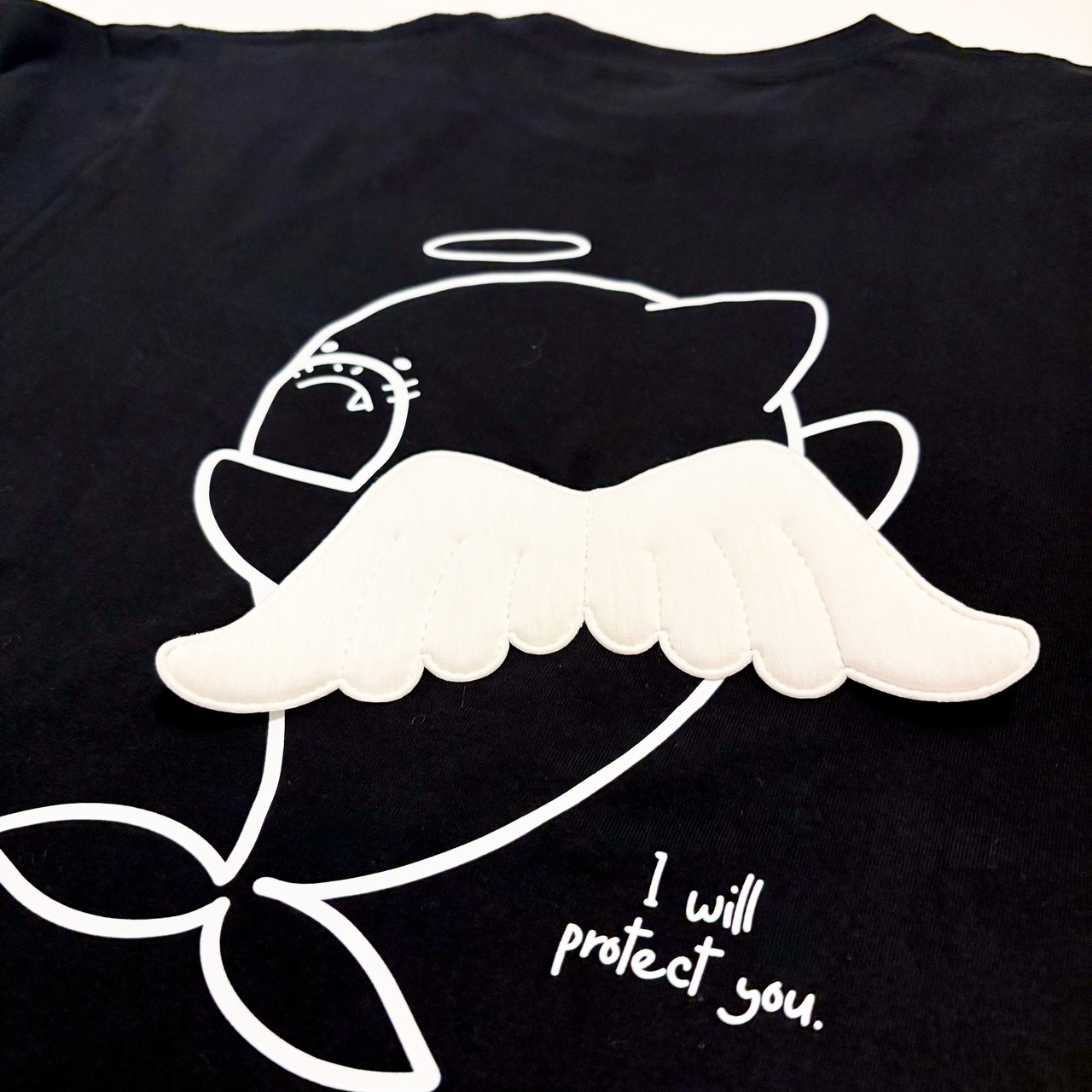 【KIDS】150サイズ　TOO CUTE TO BITE – ANGEL SHARK 【天使の羽】サメTシャツ｜立体羽デザイン シャークT - 4