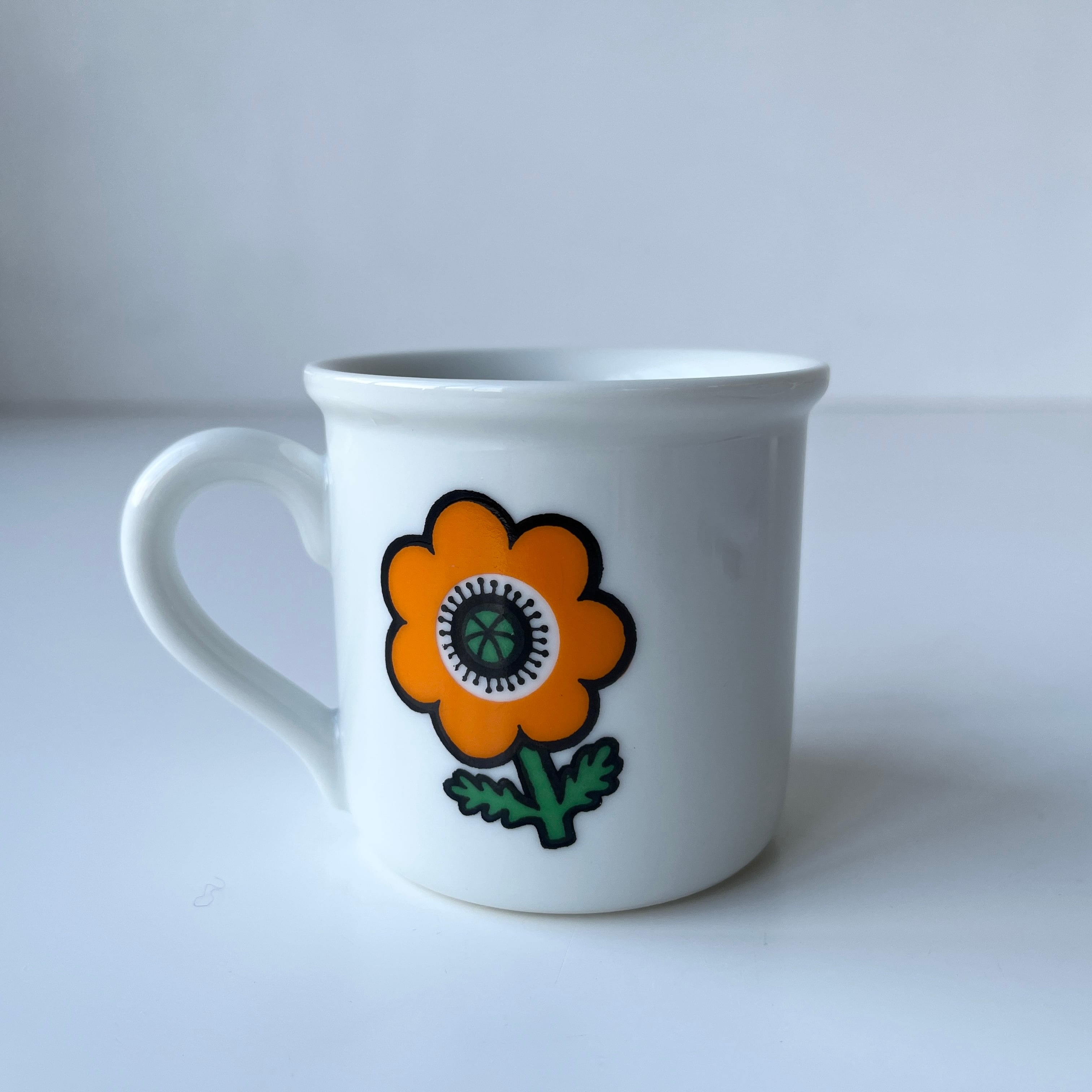 昭和レトロ 内藤ルネ RUNE マグカップ オレンジのアネモネ ② | reberry