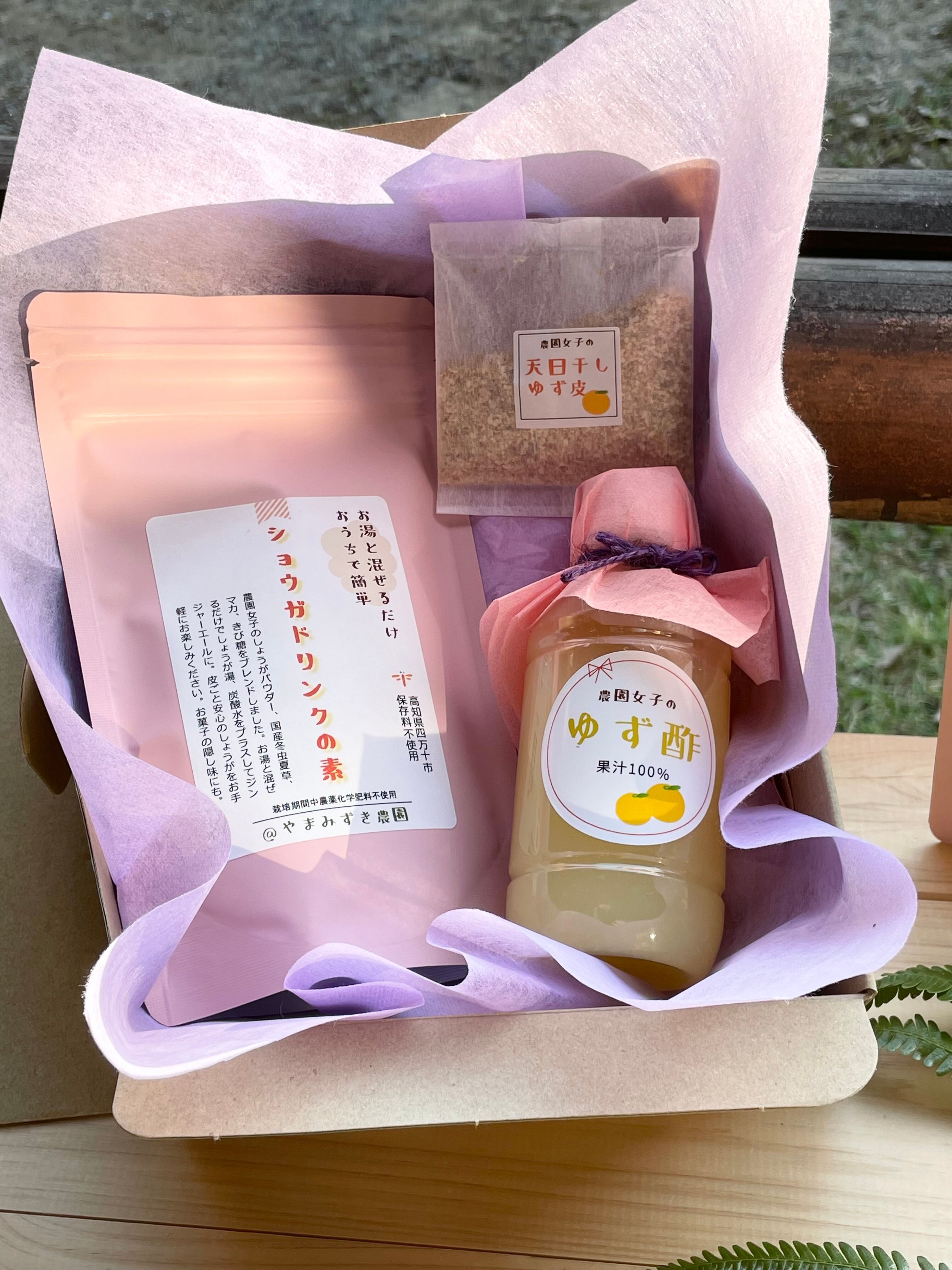 お湯なめらか　夢心地になるバスリキッド　お掃除までラクに！　天然成分　400ml お湯なめらか 夢心地になるバスリキッド お掃除までラクになる！ 天然
