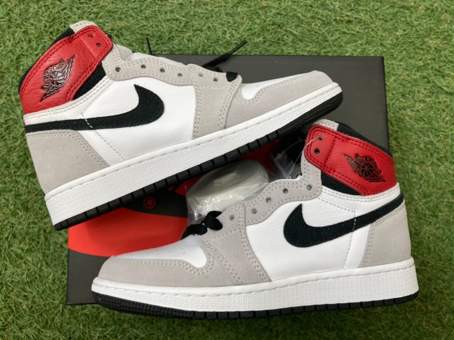 NIKE AIR JORDAN 1 RETRO HIGH OG GS SMOKE GREY 22.5cm 575441-126  