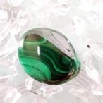 忘れたい・カルマ「布袋付ポケッタブルマラカイトタンブルNo.19」 リーディングストーン1名様