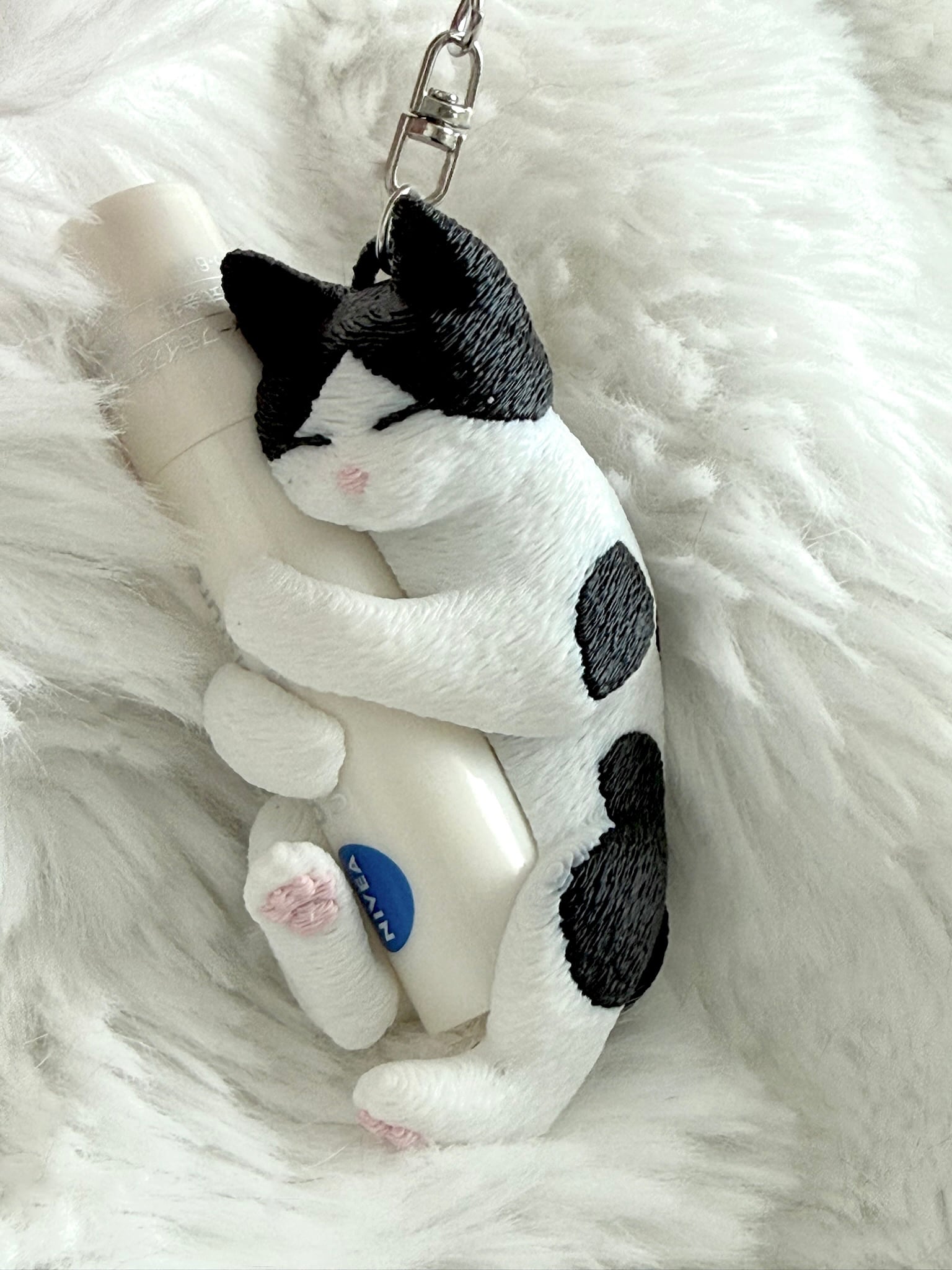 【KUMA】リップケースキーホルダー猫30個 4c5756cd5926b149f860b0f2806e64