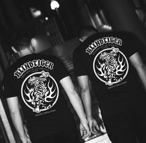 Blindtiger ロゴ Tシャツ No.1
