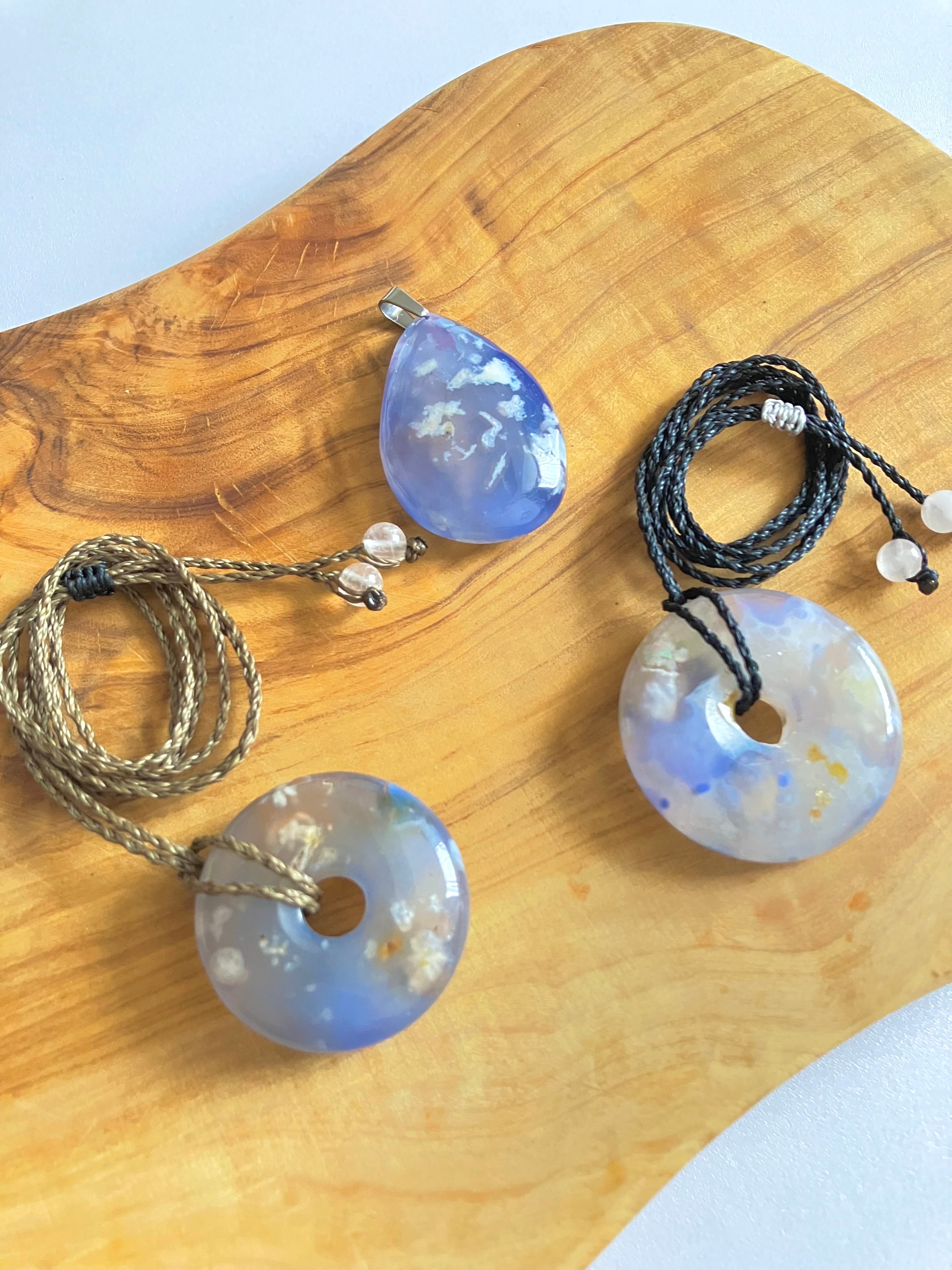桜瑪瑙 × ネックレスbk【ドーナツ】 | bluegemcorn 天然石＆マクラメ
