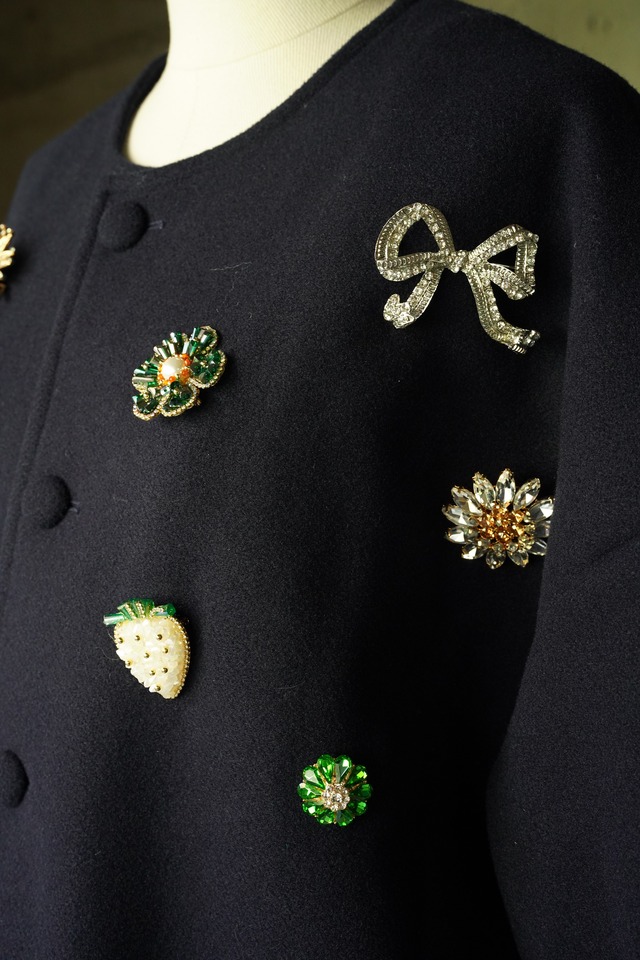 HAROLD BROOCH JACKET