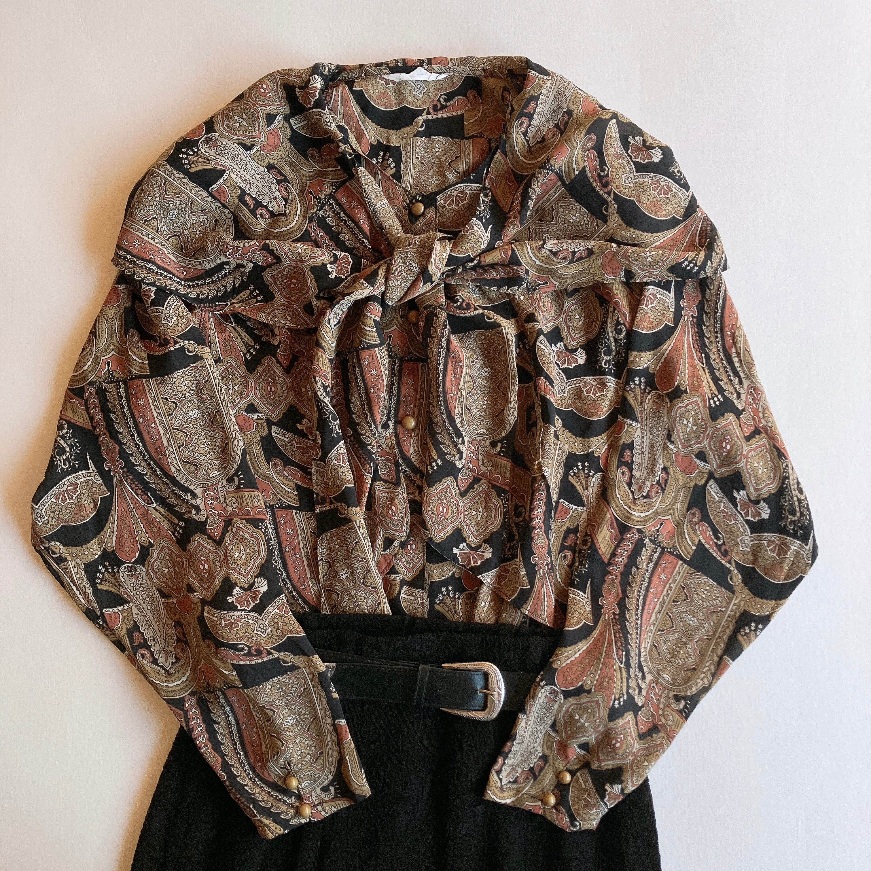 used レトロモダン総柄 モヘア混ブラウス 古着 ヴィンテージ vintage ブラウス | 古着屋mojo