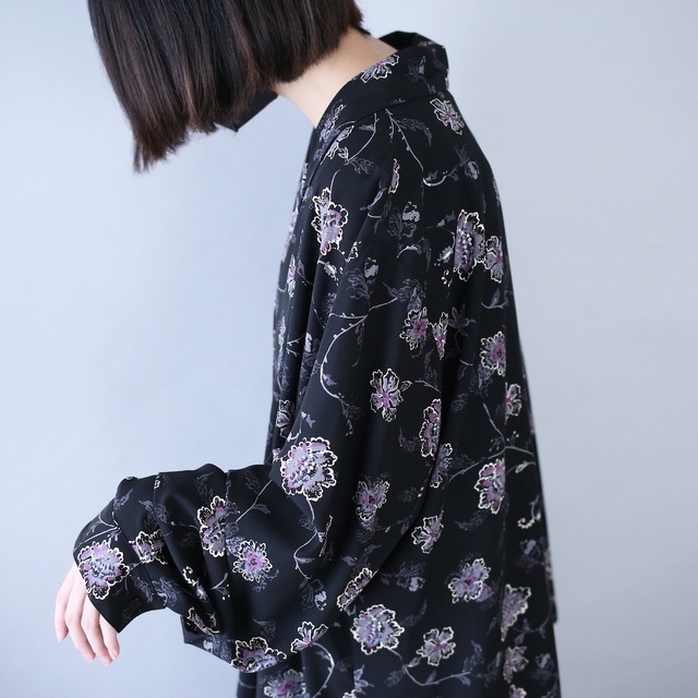 flower art pattern over wide silhouette open collar shirt