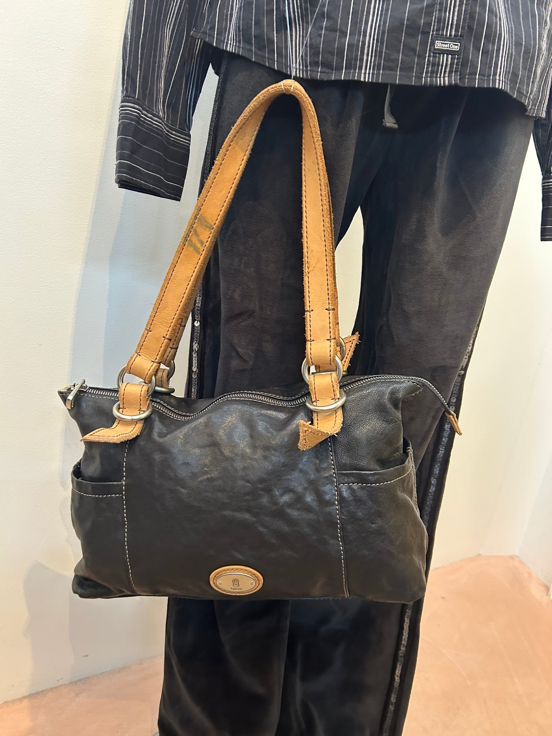 Leather bag
